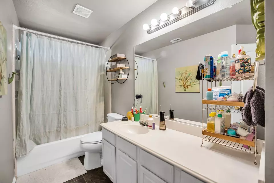 Bath - 1436 Christine Dr, Allen, TX 75002 photo 3 of 3