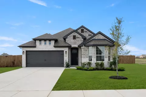 121 Grey Wolf Ct, Godley, TX 76044