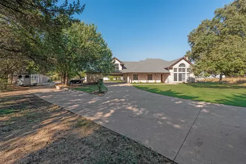 3131 Bryson Ln, Midlothian, TX 76065