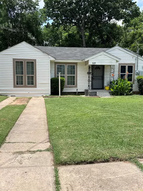 3115 Bertrand Ave, Dallas, TX 75215