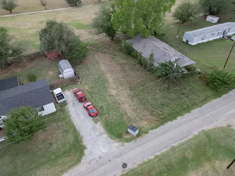 000 Blackfoot Trl, Weatherford, TX 76087