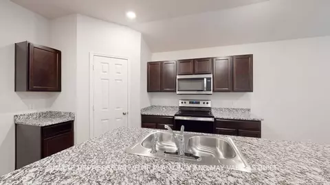 2701 Cyprian Rd, Lorena, TX 76655 photo 4