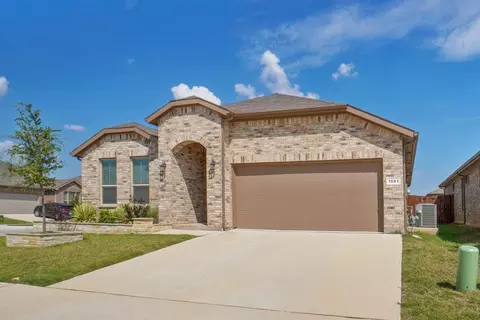 1001 Croxley Way, Justin, TX 76247