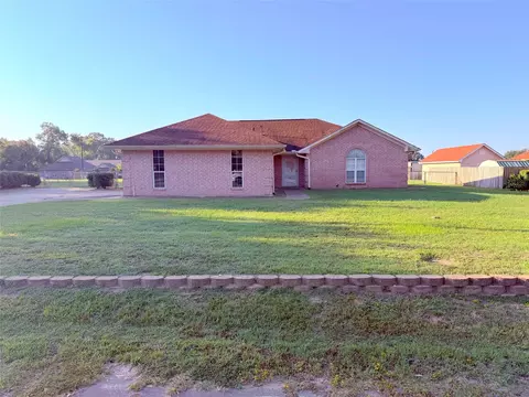 230 Minwood St, Mineola, TX 75773