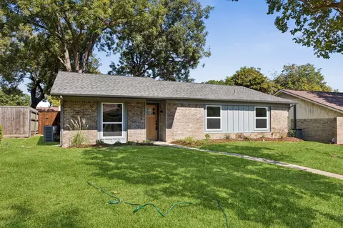 2829 Holy Cross Ln, Garland, TX 75044