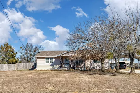 246 Caddo Rd, Joshua, TX 76058