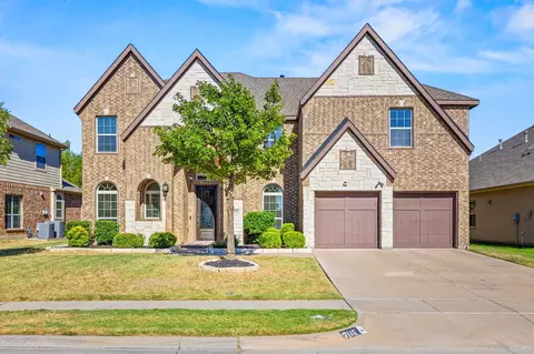 7116 Playa Imperial Ln, Grand Prairie, TX 75054