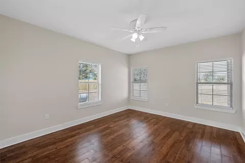 Bedroom - 805 N Main St, Mcgregor, TX 76657 photo 2 of 5