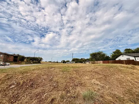 5632 Como Dr, Fort Worth, TX 76107