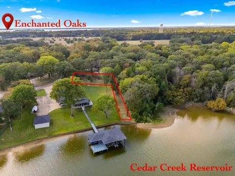 192 1st Oak Dr, Enchanted Oaks, TX 75156
