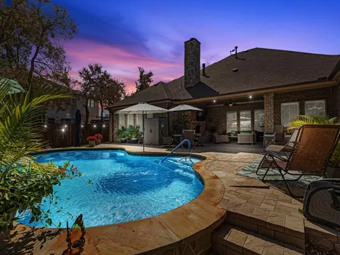 445 Stone Canyon Dr, Sunnyvale, TX 75182