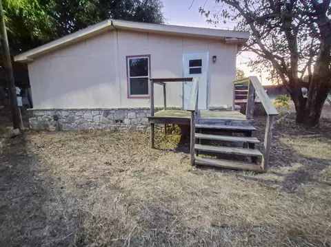 2201 Cadiz Cir, Granbury, TX 76048