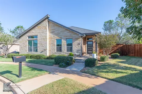 718 Edward Ct, Abilene, TX 79601