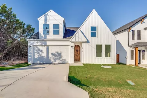 5612 Barkridge Dr, Granbury, TX 76048