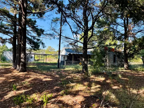 633 663 County Road 44100, Powderly, TX 75473