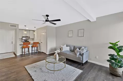 5500 Boca Raton Blvd #327, Fort Worth, TX 76112