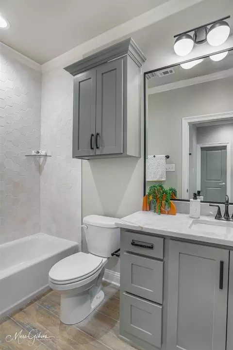 Bath - 171 Sitka Loop, Haughton, LA 71037 photo 1 of 5