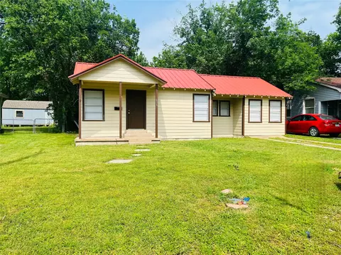 606 Warren St, Terrell, TX 75160