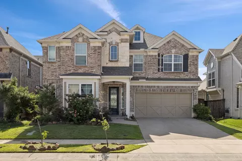 1305 Mary Horn Ln, Aubrey, TX 76227