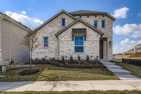 6032 Silverstein St, Fort Worth, TX 76126