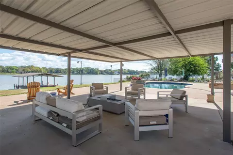 134 Spruce Trl, Gun Barrel City, TX 75156