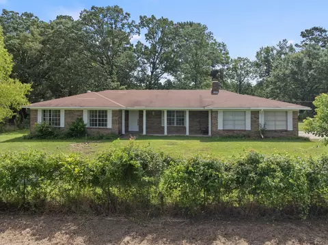 191 Fm 44 E, De Kalb, TX 75559