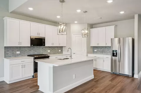 3707 Norwood Dr, Mckinney, TX 75071