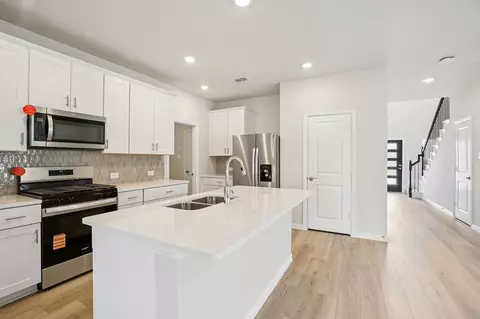 603 Clover Creek Dr, Mckinney, TX 75071