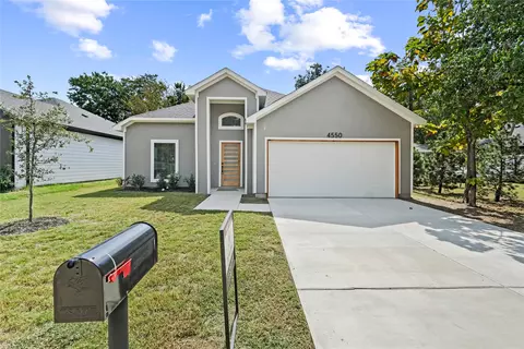 4550 Luzon St, Dallas, TX 75216