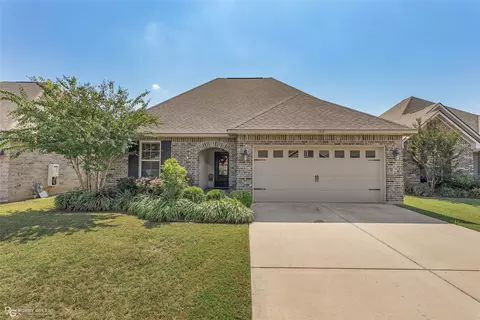 1938 Valdemar Pl, Bossier City, LA 71112