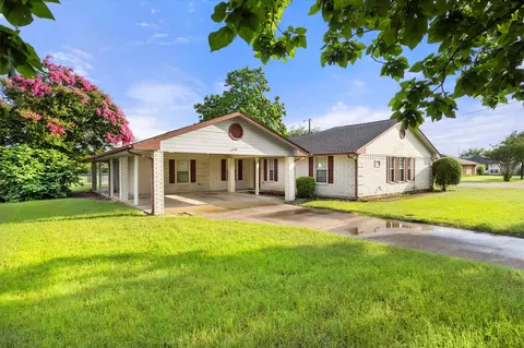 1120 Pierce Rd, Red Oak, TX 75154
