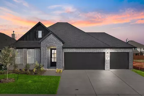 4500 Copper Pt, Crowley, TX 76036