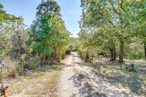 436 Luke Rd, Springtown, TX 76082 photo 3