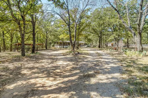 436 Luke Rd, Springtown, TX 76082 photo 4