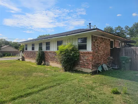 2701 Macarthur Dr, Waco, TX 76708 photo 3