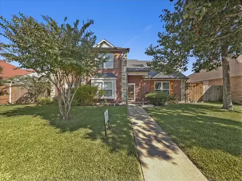 7409 Harbor Dr, Rowlett, TX 75088