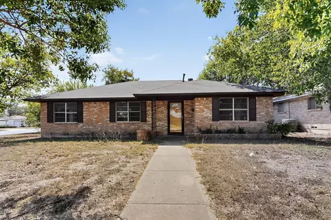 702 Rea Ave, Lancaster, TX 75146