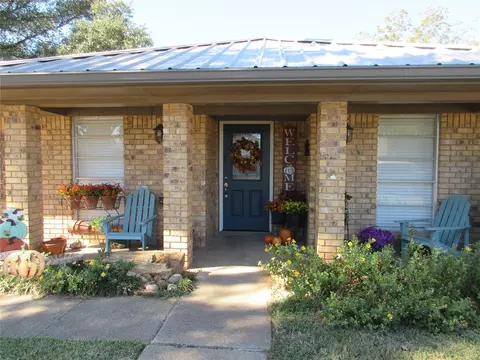 1409 Lorene Ln, Marlin, TX 76661