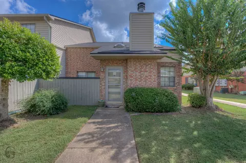 3636 Greenacres Place Dr #102, Bossier City, LA 71111
