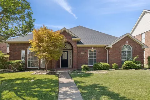6909 Wickliff Trl, Plano, TX 75023
