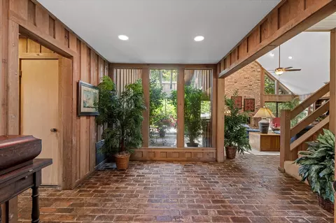 Entry Way - 1200 N Acres Cir, Springhill, LA 71075 photo 3 of 3