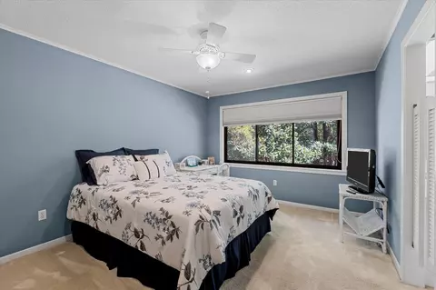 Bedroom - 1200 N Acres Cir, Springhill, LA 71075 photo 5 of 7