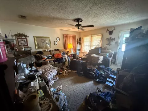214 E Acheson St, Denison, TX 75021 photo 8