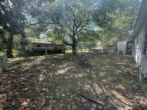 214 E Acheson St, Denison, TX 75021 photo 17