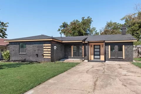 3229 Santiago Dr, Mesquite, TX 75150