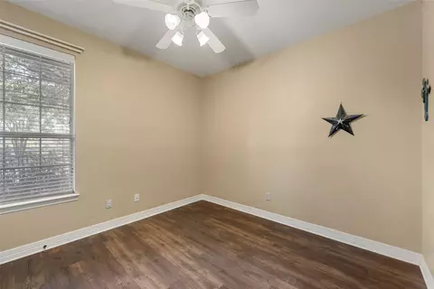 Bedroom - 5624 Rosalie Dr, Waco, TX 76708 photo 3 of 4