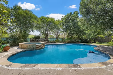 Exterior - 5624 Rosalie Dr, Waco, TX 76708 photo 5 of 8