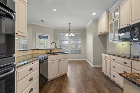 Kitchen - 5624 Rosalie Dr, Waco, TX 76708 photo 2 of 2