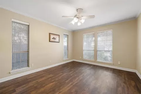 Living - 5624 Rosalie Dr, Waco, TX 76708 photo 5 of 5