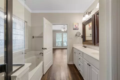 Entry Way - 5624 Rosalie Dr, Waco, TX 76708 photo 3 of 3